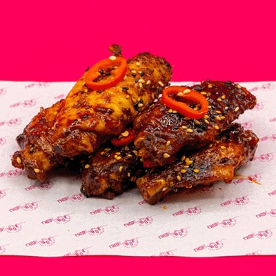 Korean Sriracha BBQ Chicken Wings